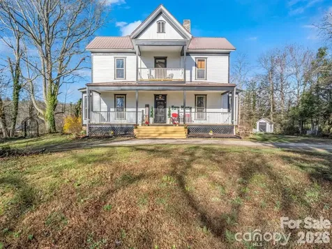 219 Stoney Mountain Road Hendersonville NC 28791