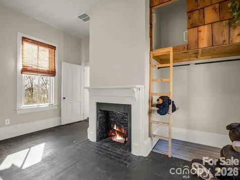 219 Stoney Mountain Road Hendersonville NC 28791