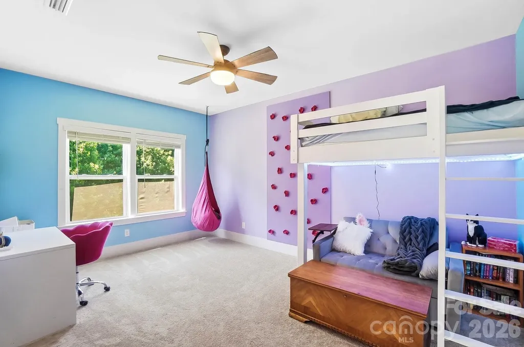 124 Lorenzo Lane Mooresville NC 28115