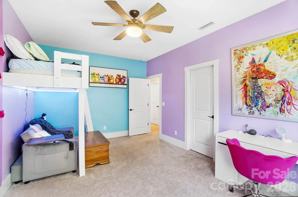 124 Lorenzo Lane Mooresville NC 28115