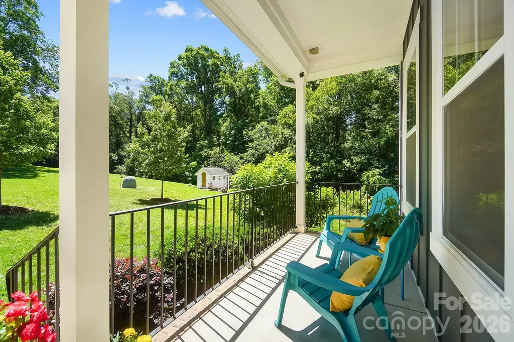 124 Lorenzo Lane Mooresville NC 28115