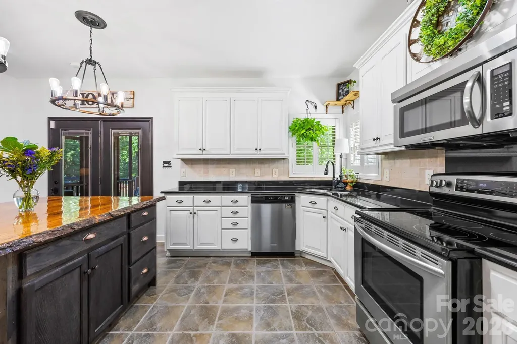 244 Mark Ryan Lane Dallas NC 28034