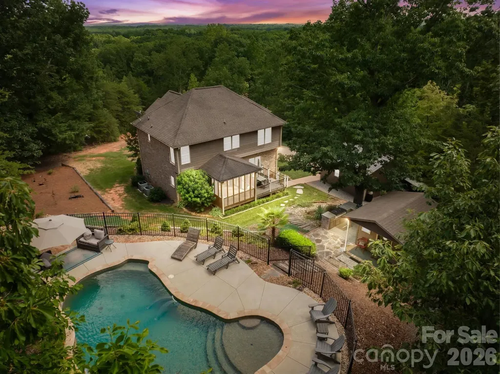 244 Mark Ryan Lane Dallas NC 28034