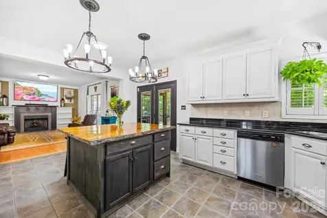 244 Mark Ryan Lane Dallas NC 28034