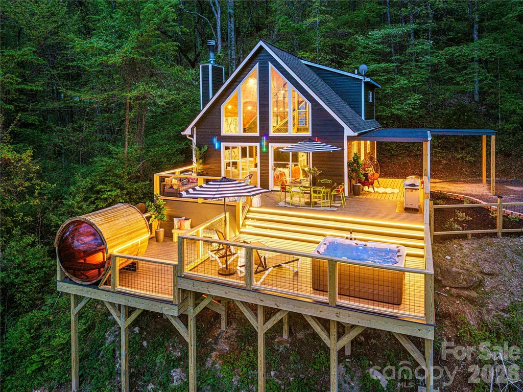 1149 Conley Mountain Association Road Whittier NC 28789