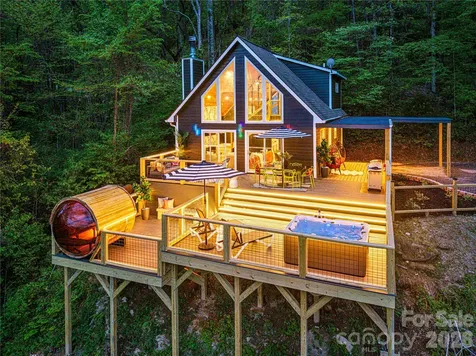 1149 Conley Mountain Association Road Whittier NC 28789