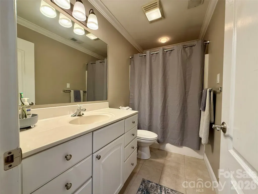 4417 Kathleen Court Charlotte NC 28217