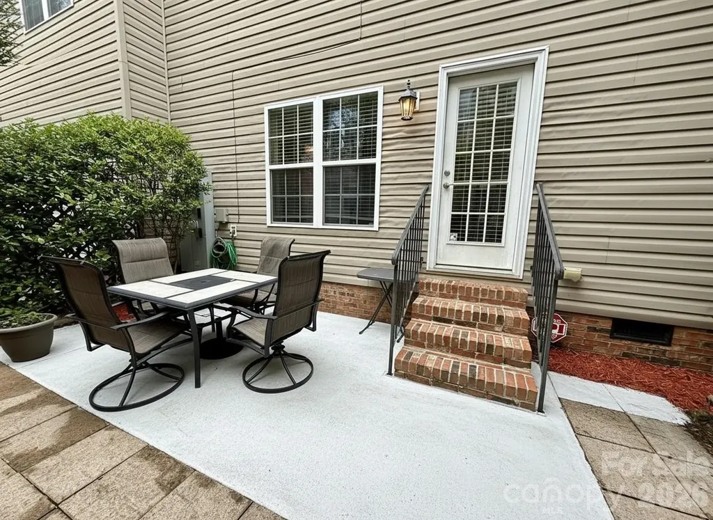 4417 Kathleen Court Charlotte NC 28217