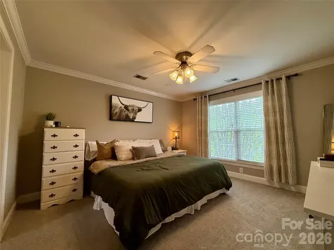 4417 Kathleen Court Charlotte NC 28217