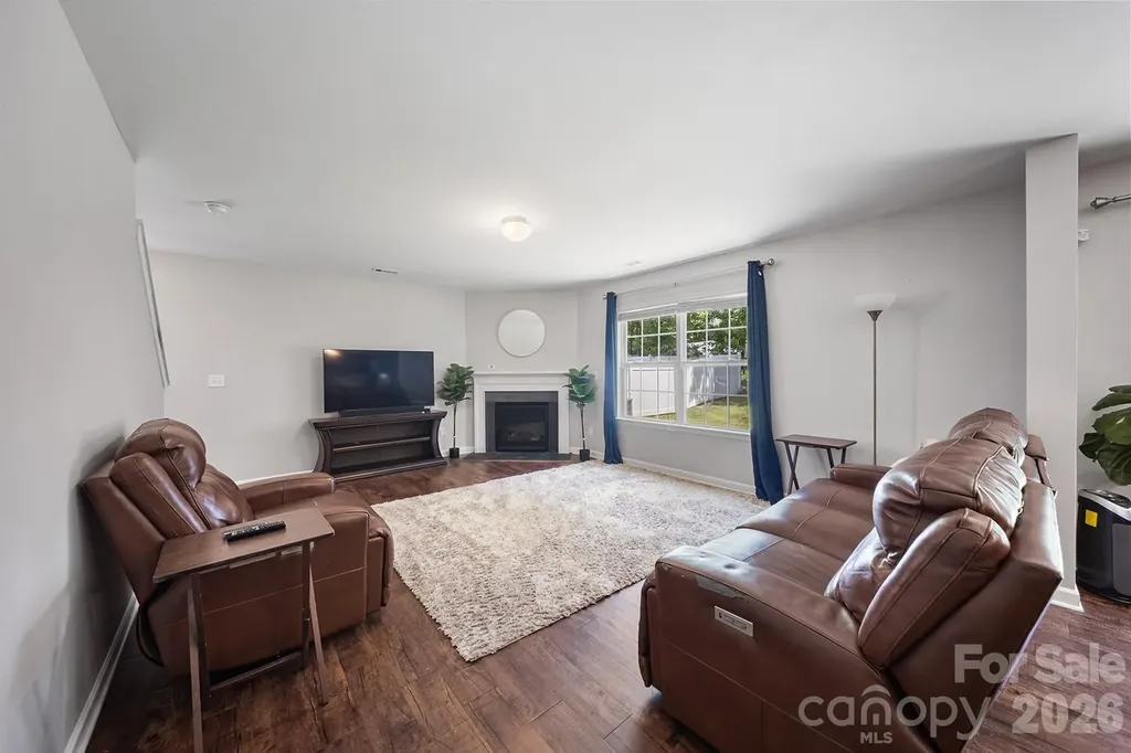 5329 Park Brook Drive Charlotte NC 28269