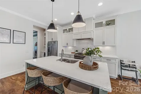 3430 Cosby Place Charlotte NC 28205