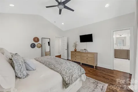 3430 Cosby Place Charlotte NC 28205