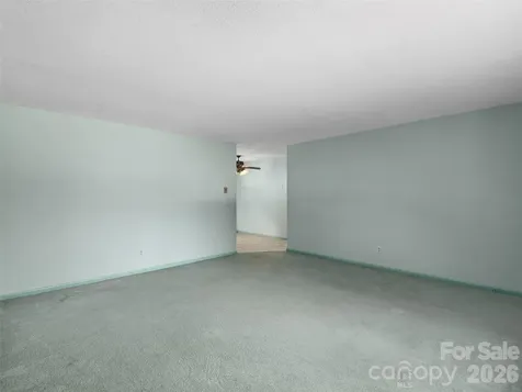 25 Moody Road Asheville NC 28806