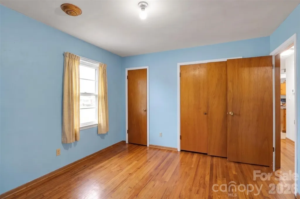1616 Mcallister Drive Charlotte NC 28216