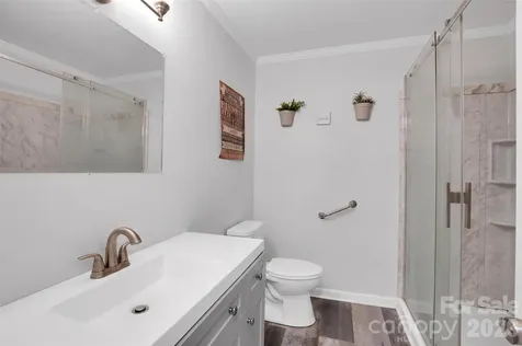 1616 Mcallister Drive Charlotte NC 28216