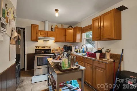 1616 Mcallister Drive Charlotte NC 28216