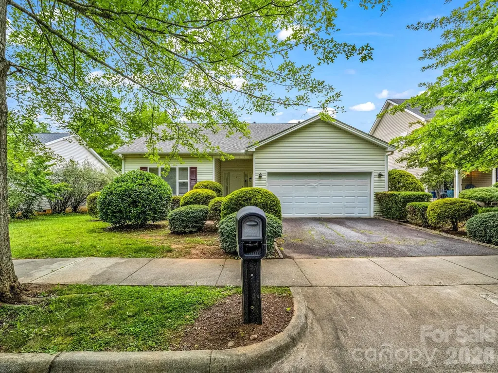 6 Scottish Circle Asheville NC 28803