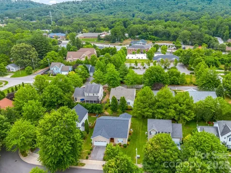 6 Scottish Circle Asheville NC 28803