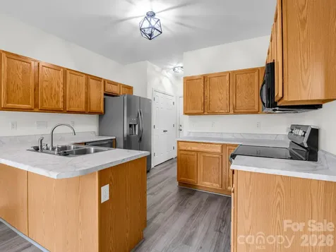 6 Scottish Circle Asheville NC 28803