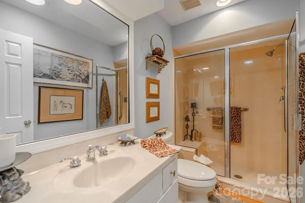 77 Chestnut Street Tryon NC 28782