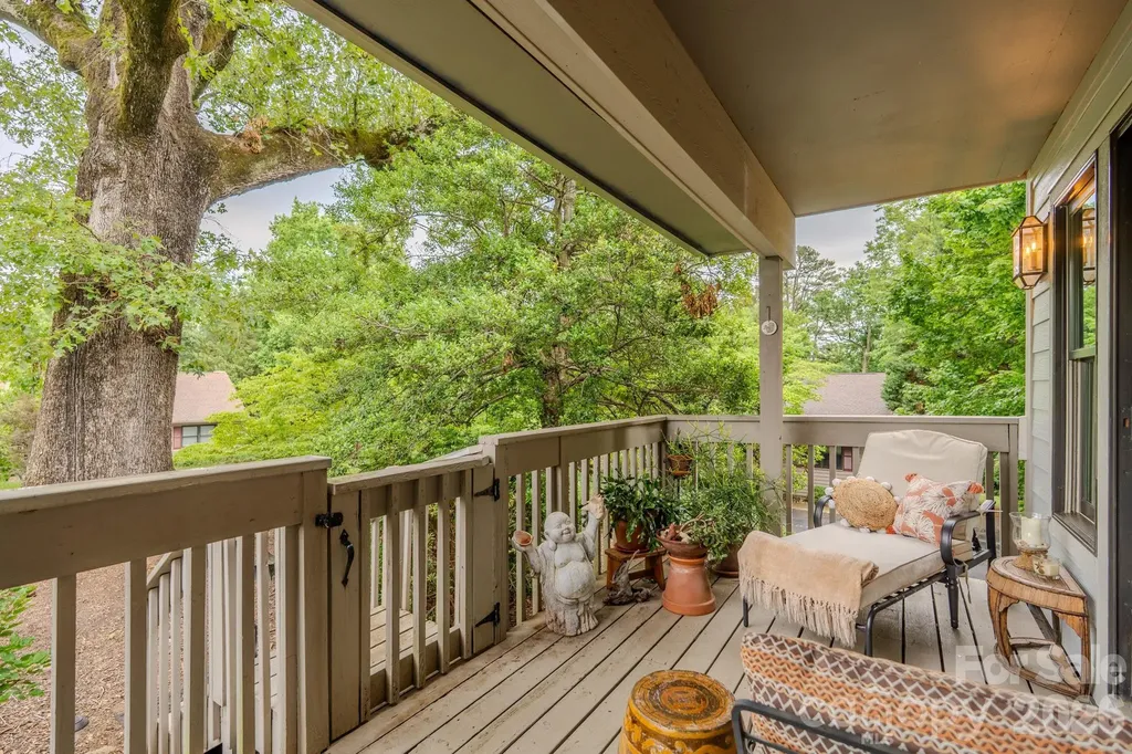 77 Chestnut Street Tryon NC 28782