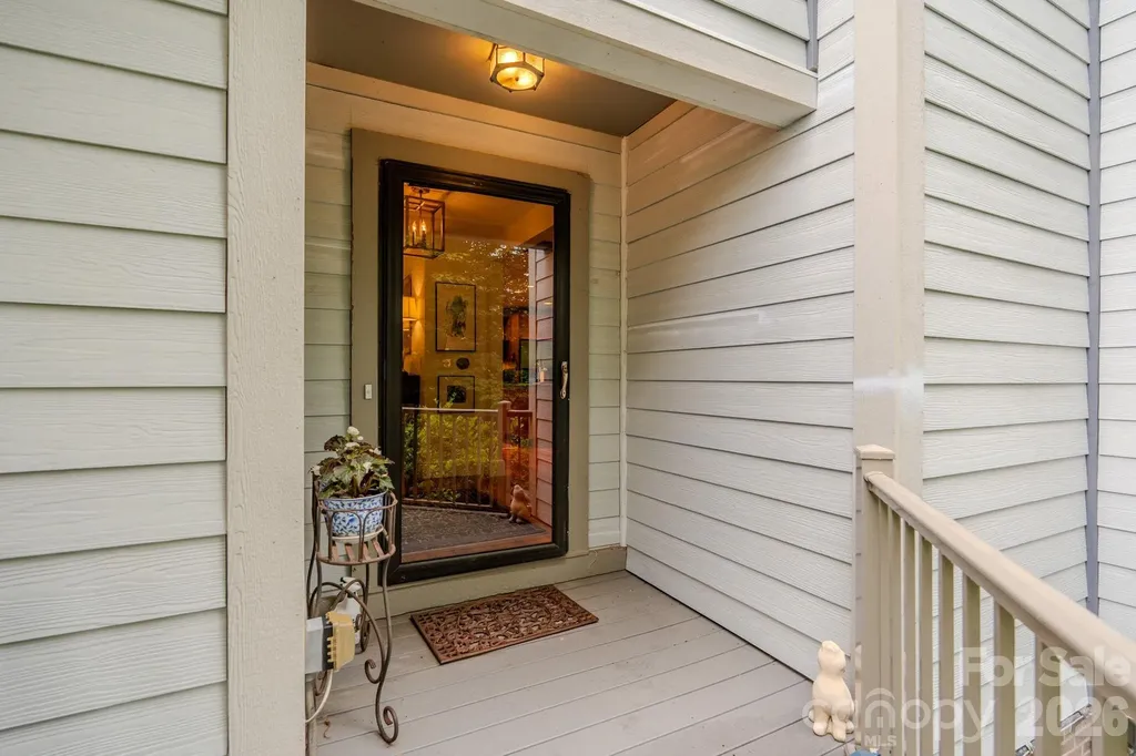 77 Chestnut Street Tryon NC 28782