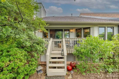 77 Chestnut Street Tryon NC 28782