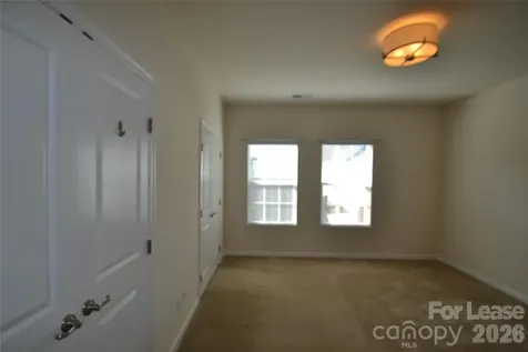 19826 Lamp Lighters Way Cornelius NC 28031