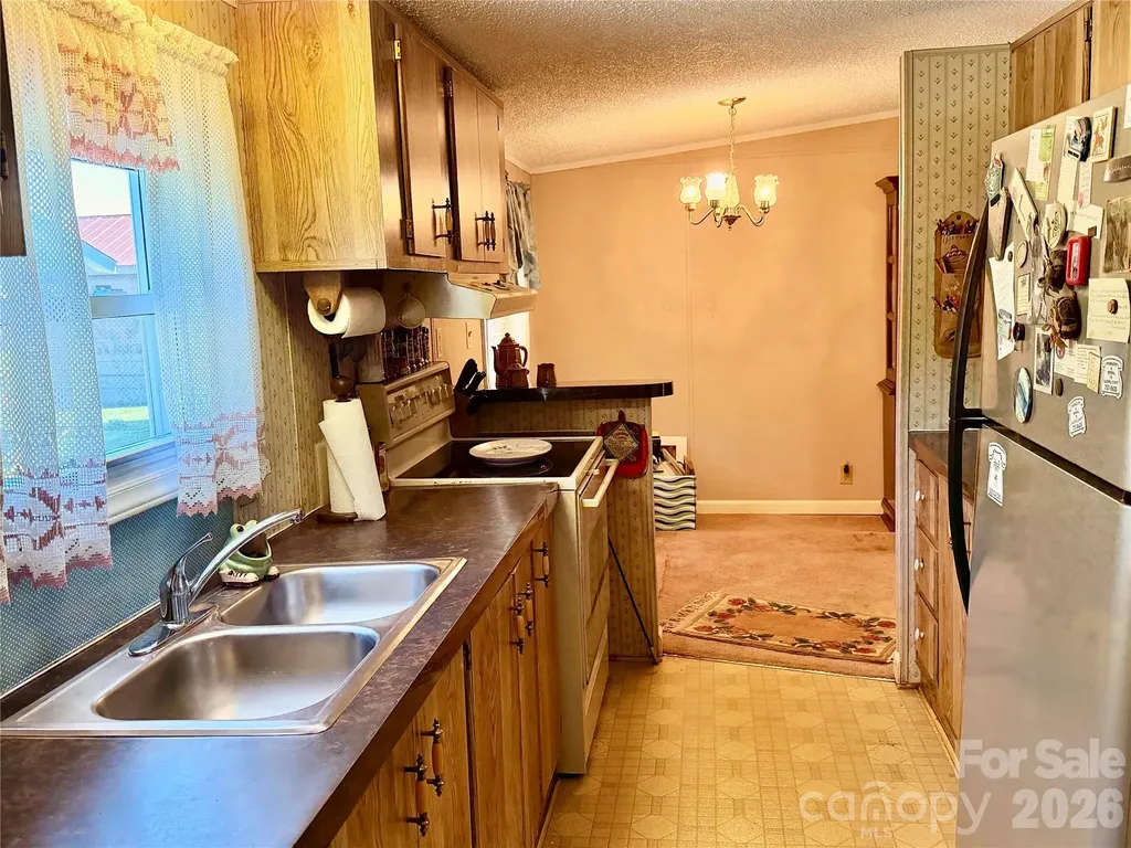 4248 Peachtree Lane Granite Falls NC 28630