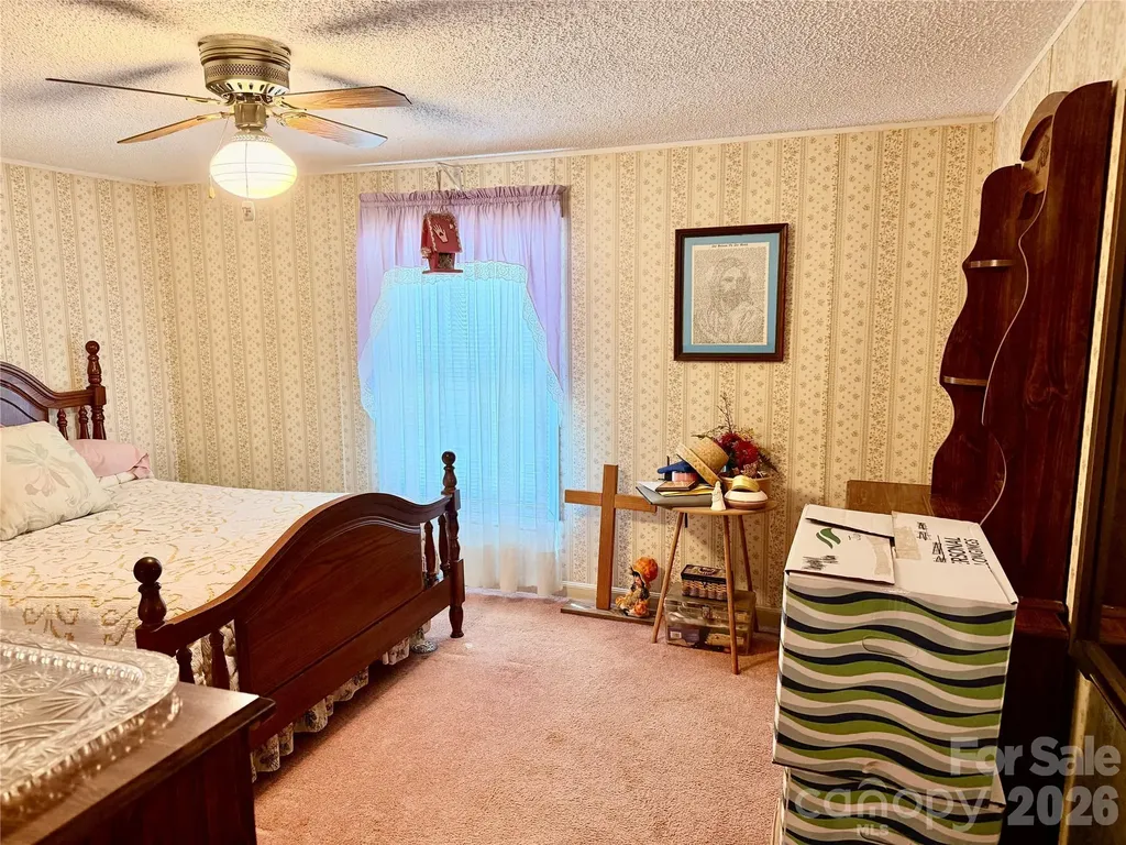 4248 Peachtree Lane Granite Falls NC 28630