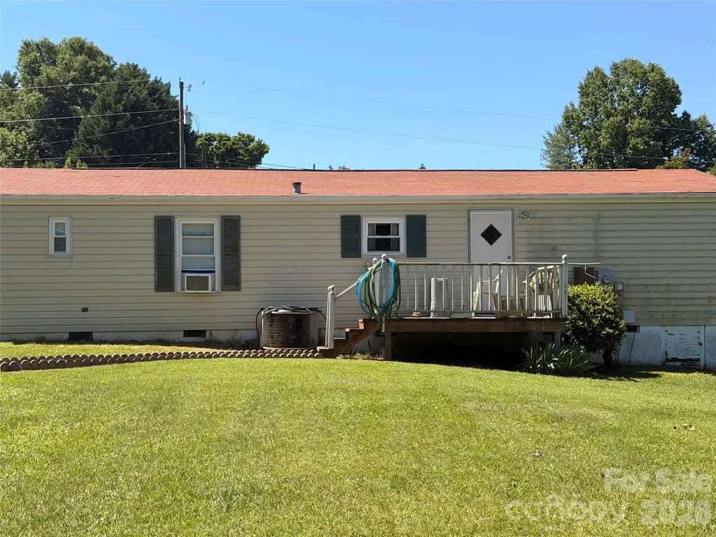 4248 Peachtree Lane Granite Falls NC 28630