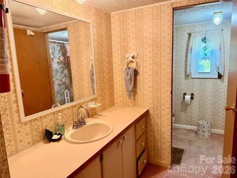 4248 Peachtree Lane Granite Falls NC 28630