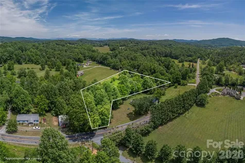 999 Pressley Lane Horse Shoe NC 28742