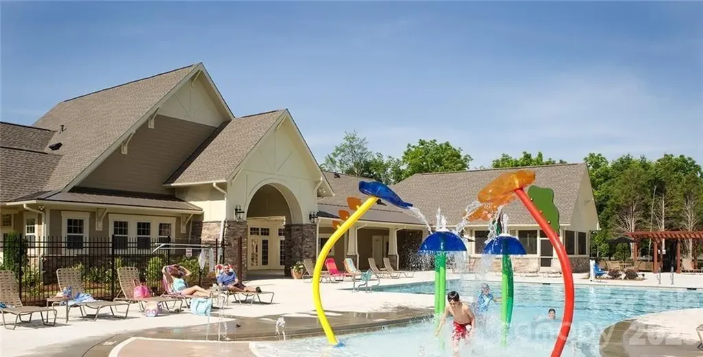 11717 Egrets Point Charlotte NC 28278