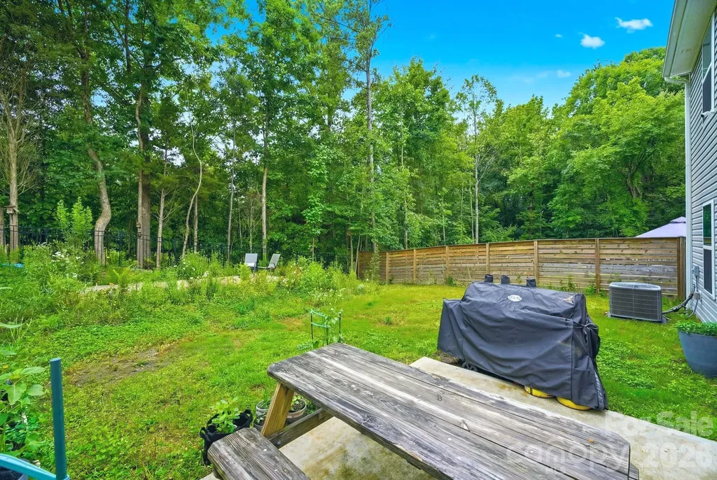 565 Hawley Street Charlotte NC 28214