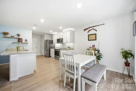 565 Hawley Street Charlotte NC 28214