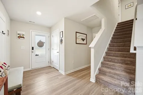 565 Hawley Street Charlotte NC 28214
