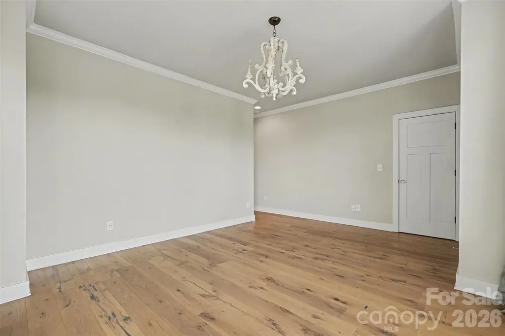 1571 Duckworth Avenue Charlotte NC 28208