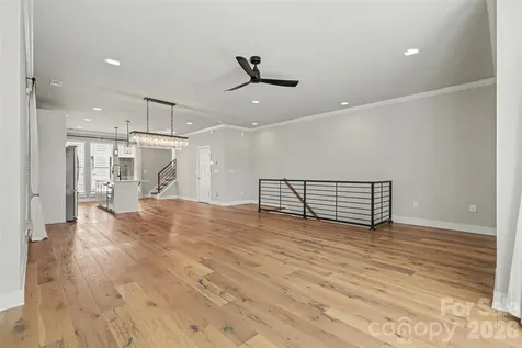 1571 Duckworth Avenue Charlotte NC 28208