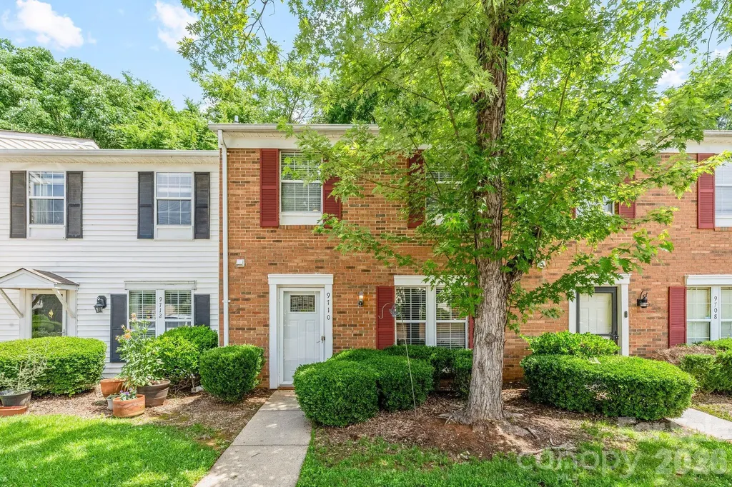 9710 Old Gate Drive Matthews NC 28105