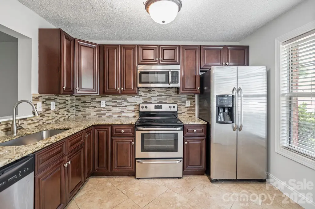 9710 Old Gate Drive Matthews NC 28105