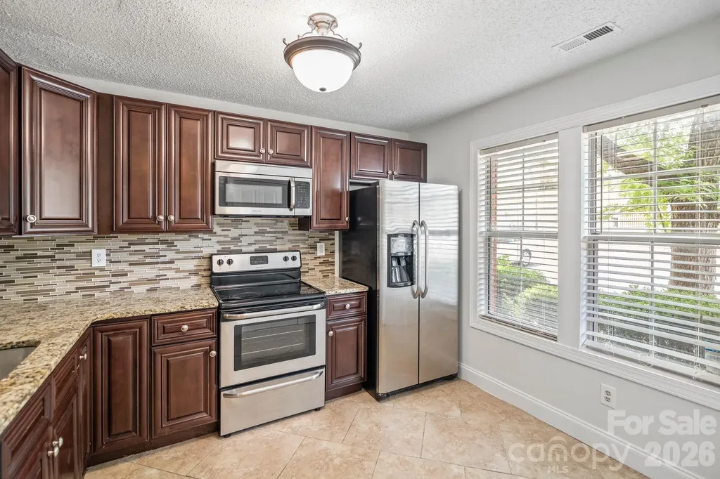 9710 Old Gate Drive Matthews NC 28105