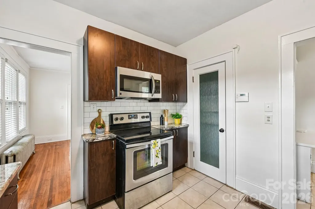 1612 S Tryon Street Charlotte NC 28203