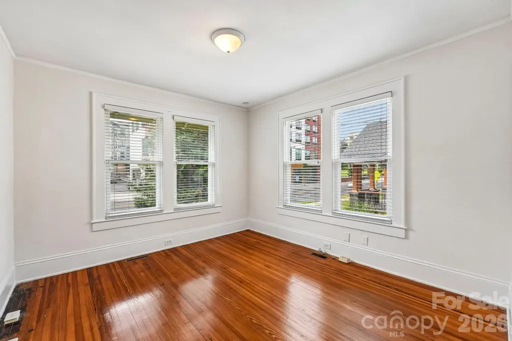1612 S Tryon Street Charlotte NC 28203