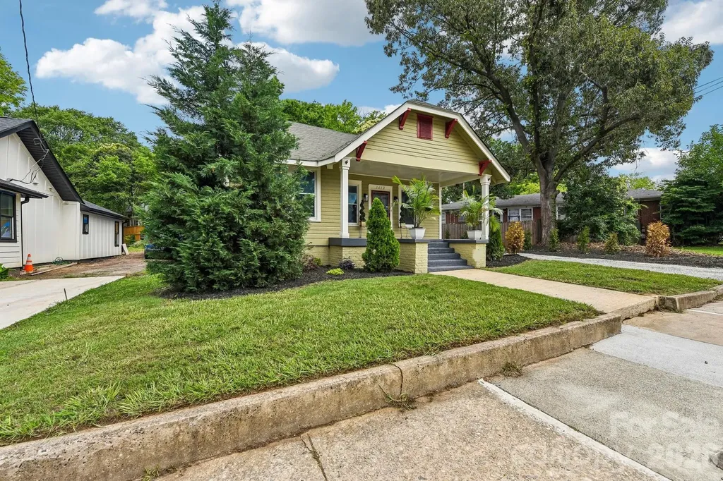 1612 S Tryon Street Charlotte NC 28203
