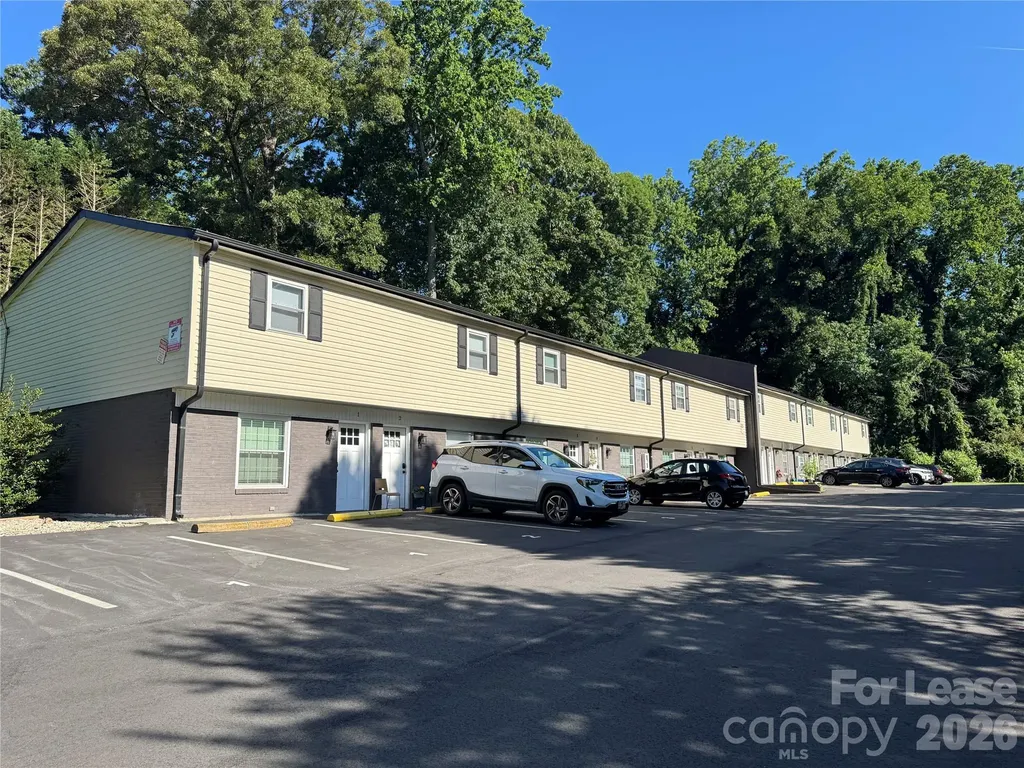 300 Holly Circle Mount Holly NC 28120