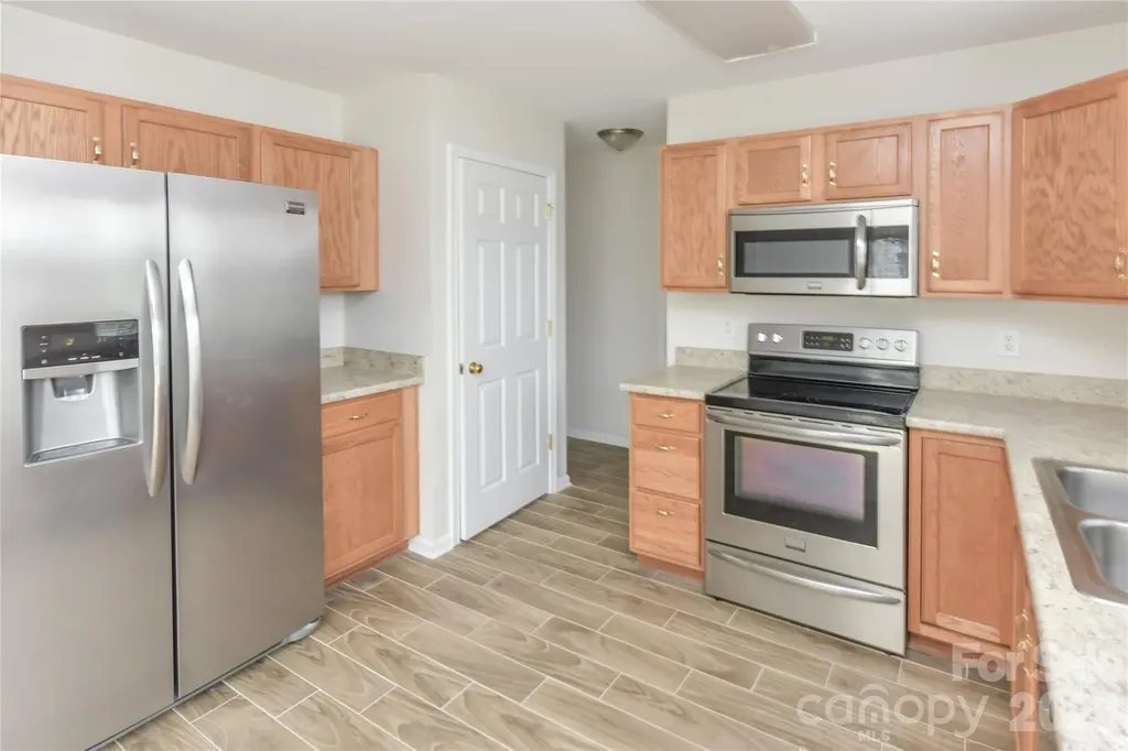 11927 Cheviott Hill Lane Charlotte NC 28213