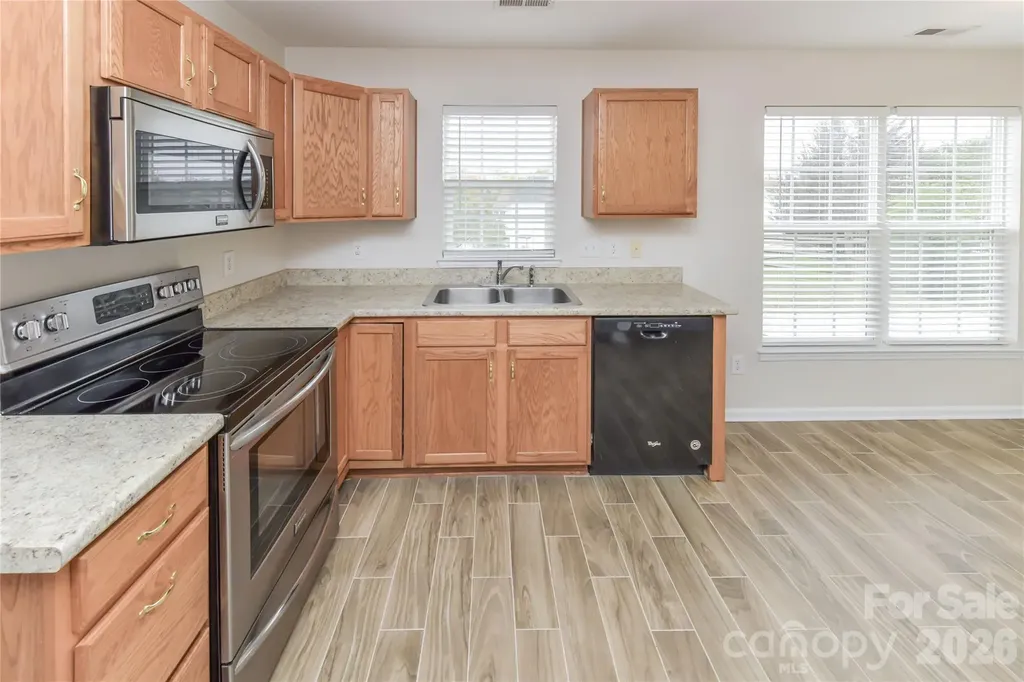 11927 Cheviott Hill Lane Charlotte NC 28213
