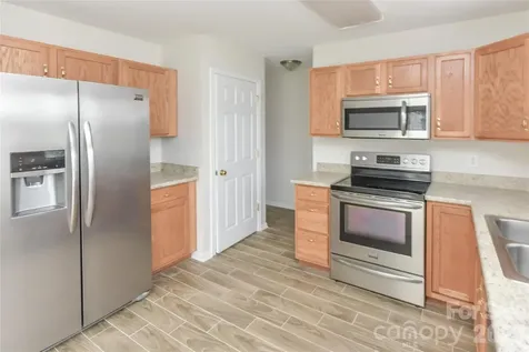 11927 Cheviott Hill Lane Charlotte NC 28213