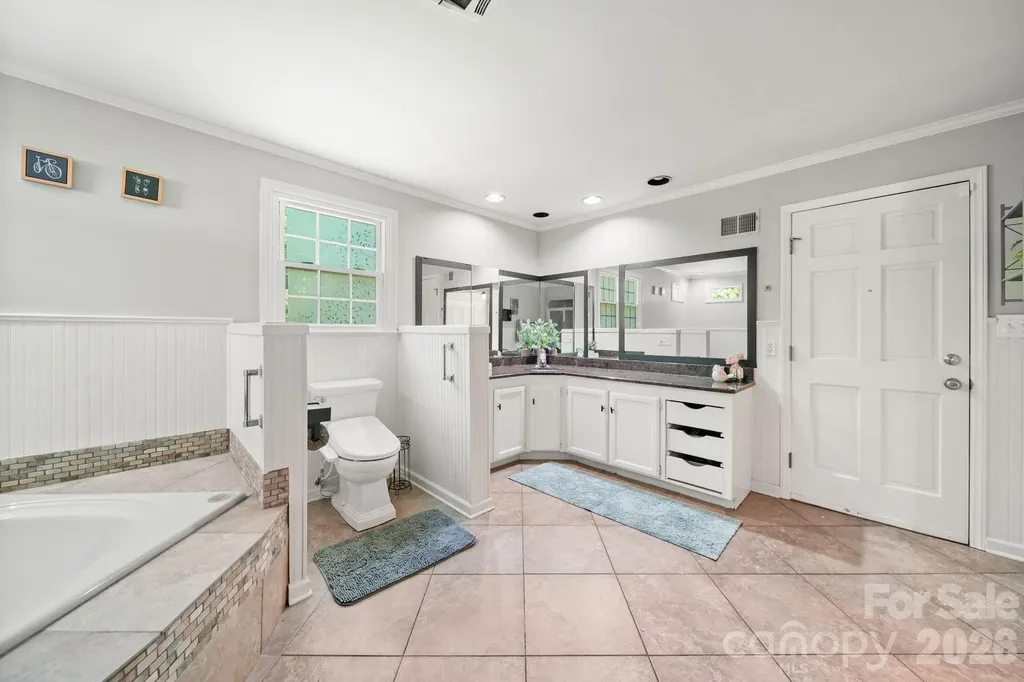 5329 Providence Road Charlotte NC 28226